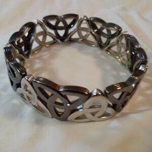 Celtic Trinity Knot Stretch Bracelet